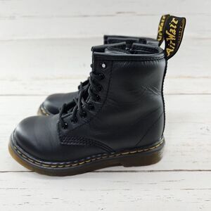 Dr. Martens AirWair Bouncing Soles Boots Matte‎ Black Toddler Girls Size 9 15373